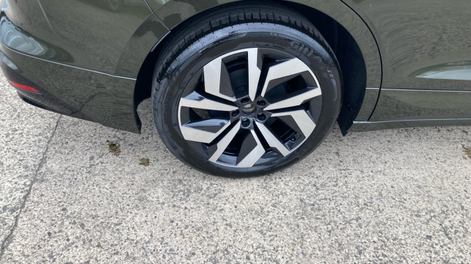 Skoda Enyaq 210kW 85x Sportline 82kWh 4x4 5dr Auto [Maxx] Electric Estate - Image 21